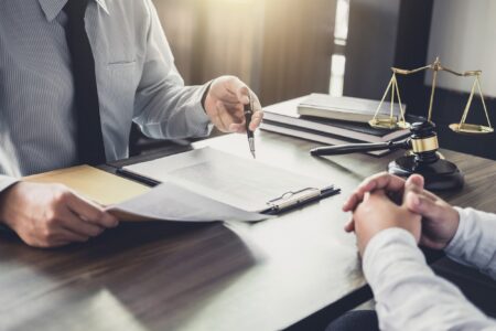 business lawyer in Farmington Hills, MI